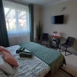 Jokai Vendeghaz * Egerszalók