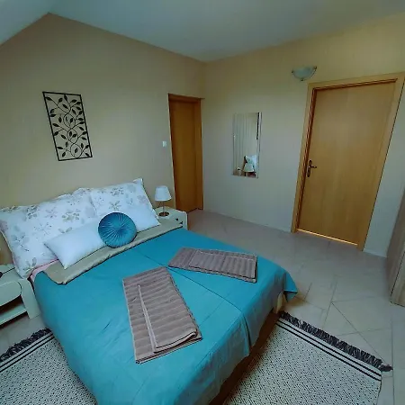 Jokai Vendeghaz Apartman Egerszalók