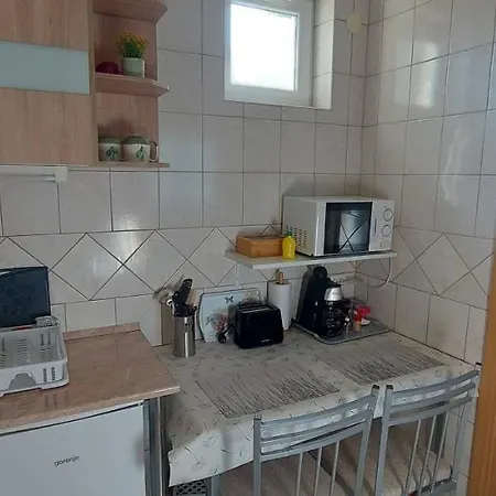 Apartment Jokai Vendeghaz *