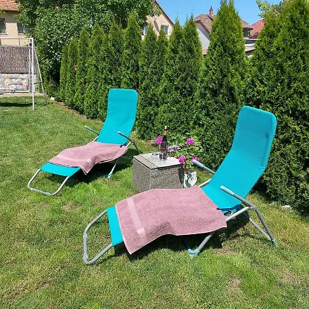 Apartman Jokai Vendeghaz *