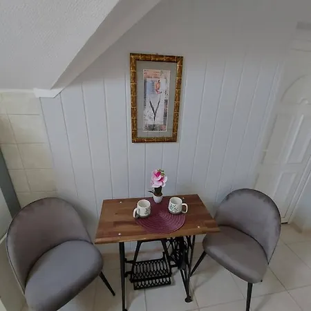 Apartment Jokai Vendeghaz Egerszalok