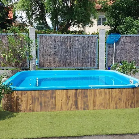 Jokai Vendeghaz Apartman