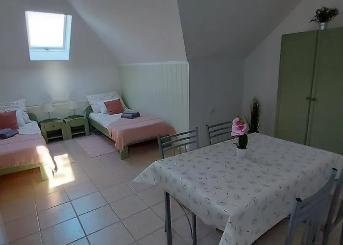 Lejlighed Jokai Vendeghaz *