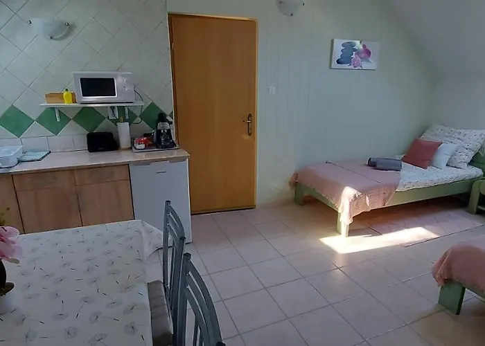 Lejlighed Jokai Vendeghaz Egerszalók