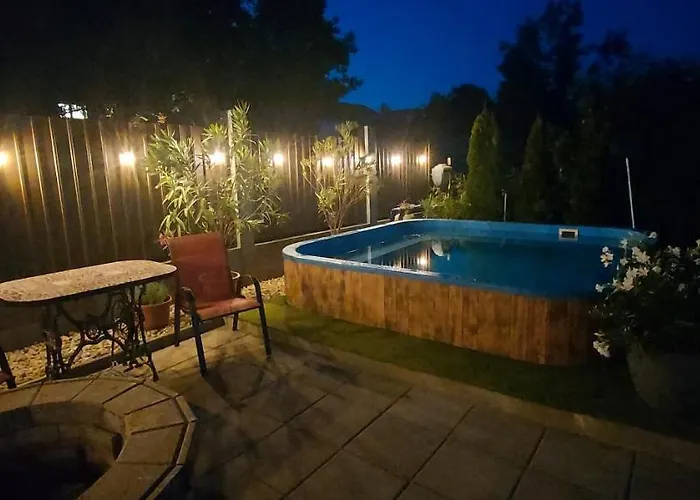 Jokai Vendeghaz * Egerszalók